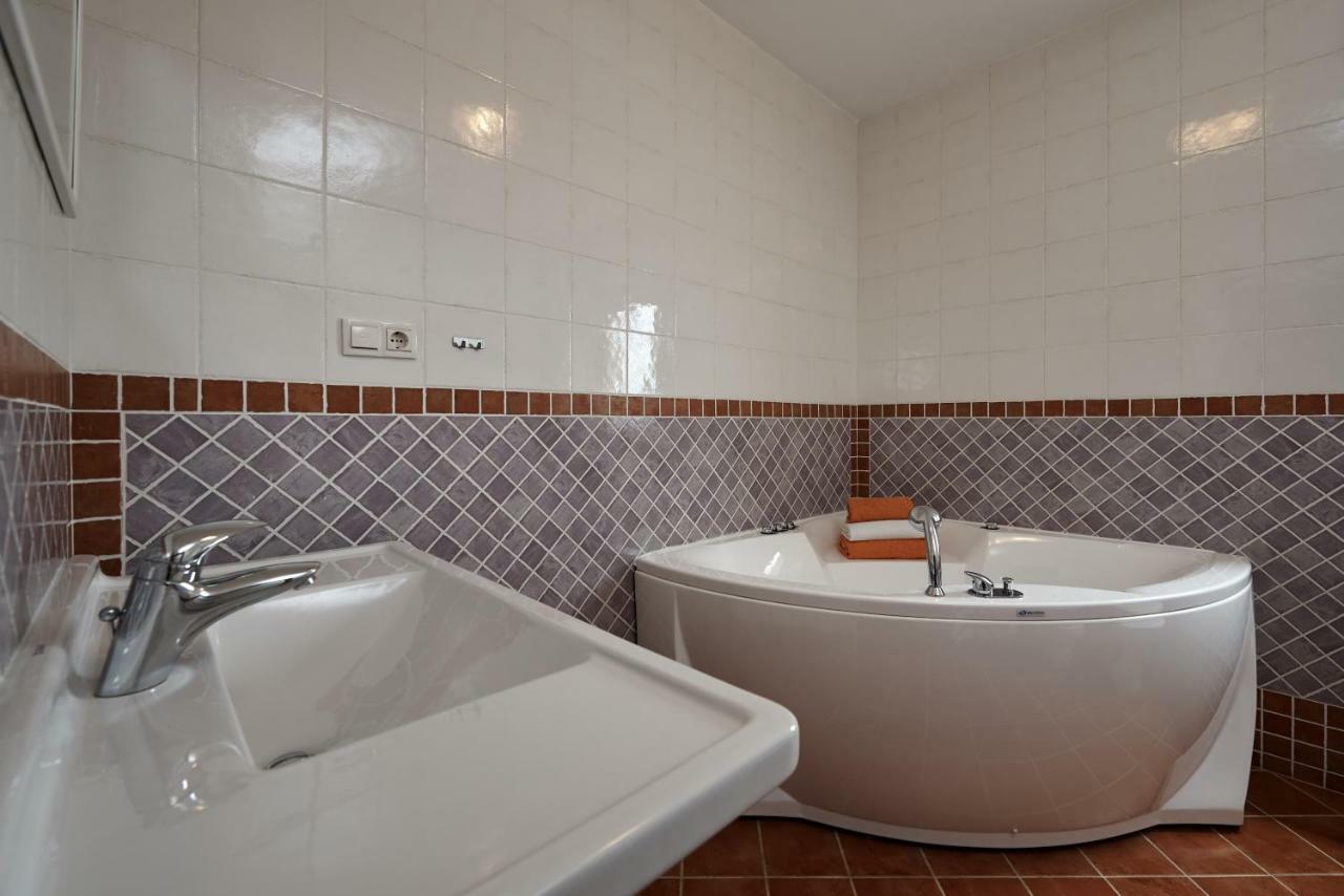 Buonocore Apartment Trogir Exterior foto