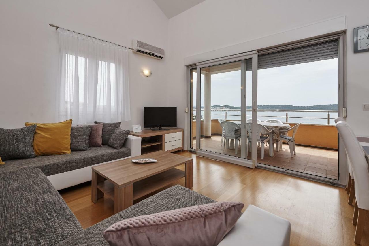 Buonocore Apartment Trogir Exterior foto